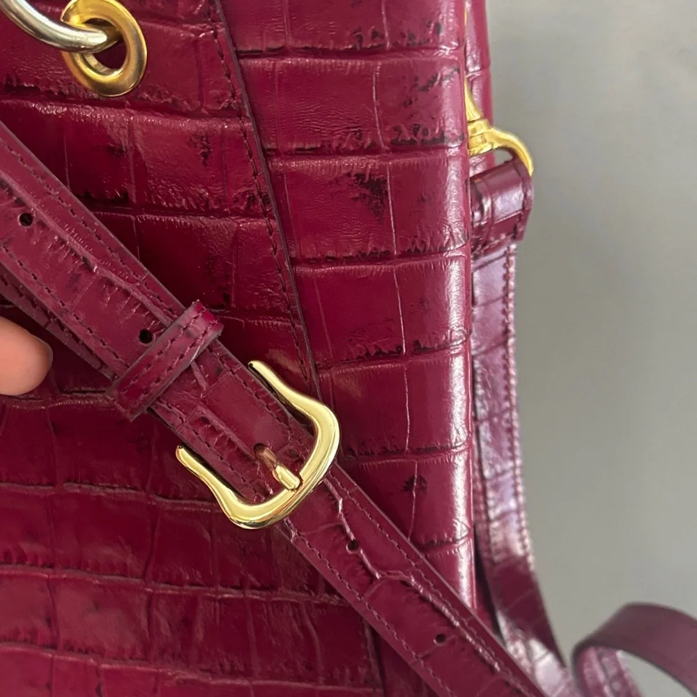 Samantha Thavasa Red Croc-Embossed Satchel